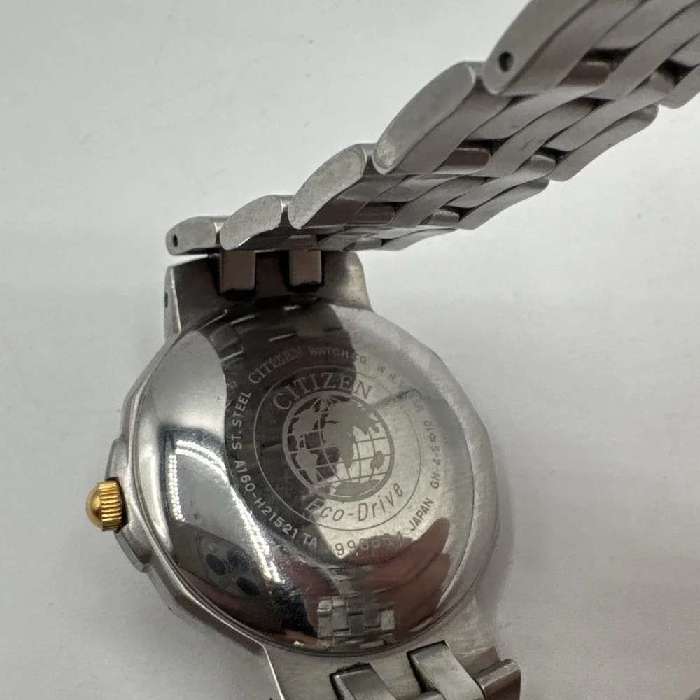 Citizen Eco-Drive Titanium WR 100 Quartz Black Dial Men's Watch‎ Two Tone Works